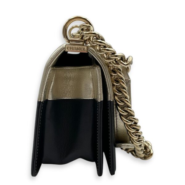 Bi-color Boy (25cm) Medium Black/Gold in Calfskin, Gold hardware - Image 4