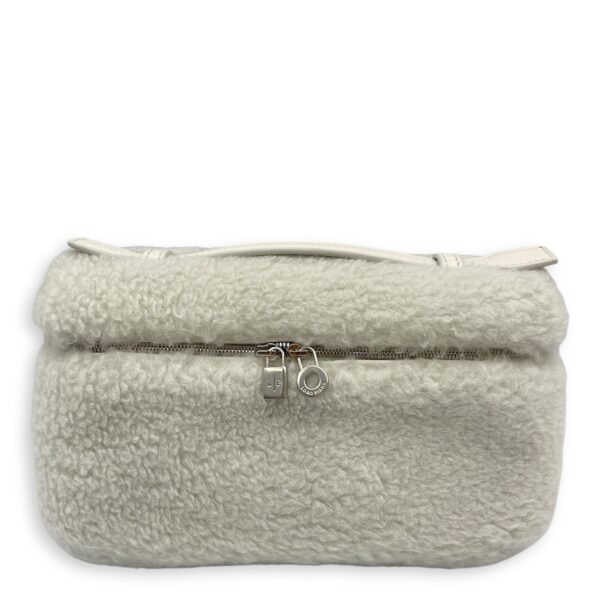 Extra Pocket 19 shearing fur Grey Crossbody Bag in Cashfur, Silver hardware