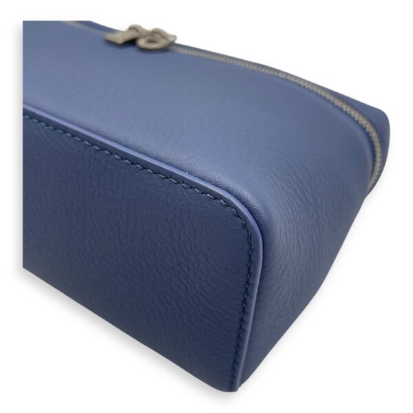 Extra pocket 19 Blue Crossbody Bag in Calfskin, Silver hardware - Image 8
