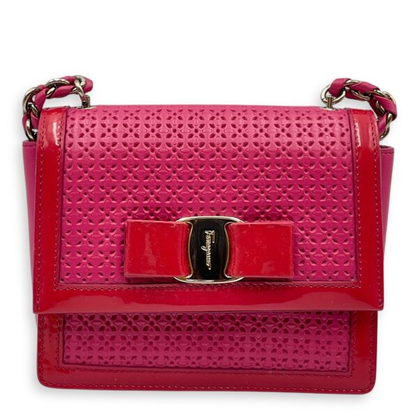 Eyelet Pink Crossbody Bag in Calfskin, Gold hardware