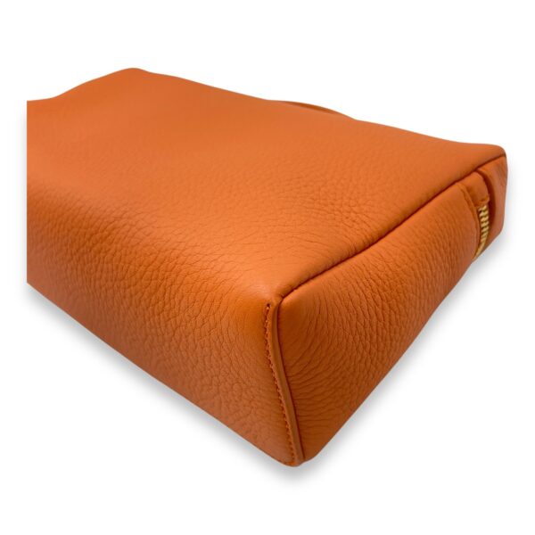 Extra Pocket 19 Orange Crossbody Bag in Calfskin, Gold hardware - Image 11