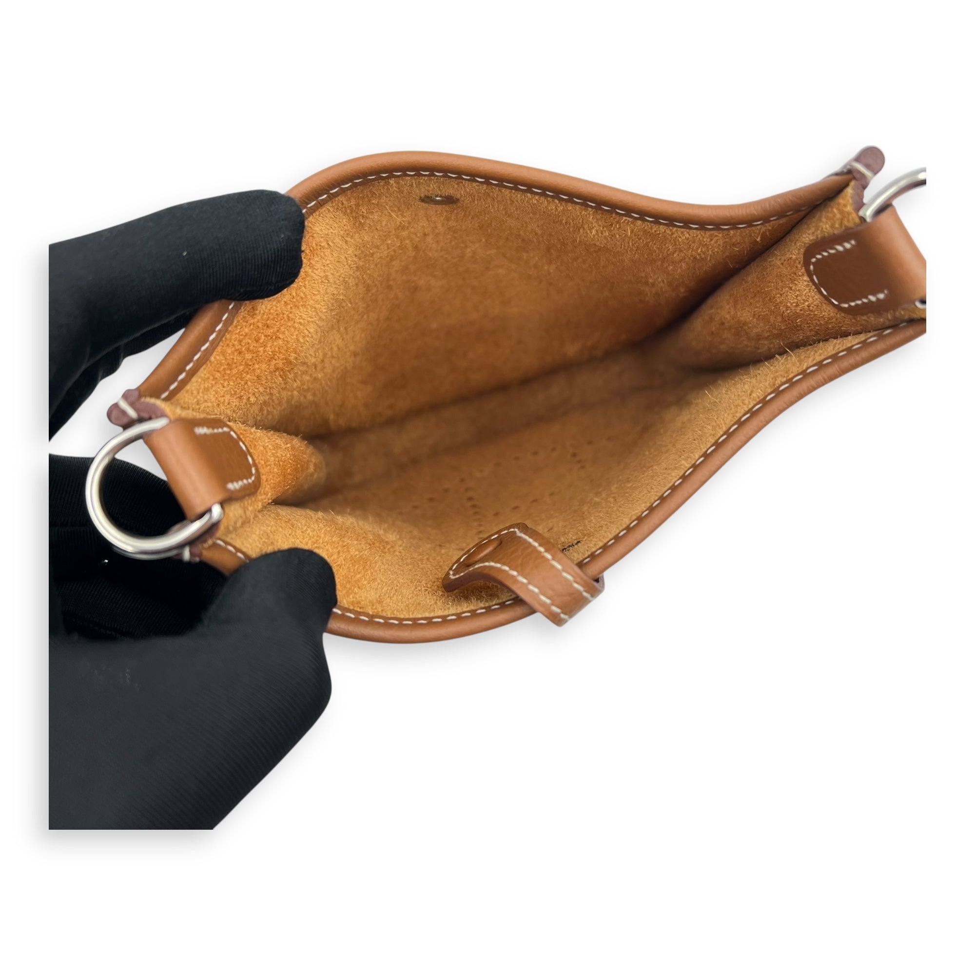 Evelyne Gold in Clemence, Palladium hardware - Image 11