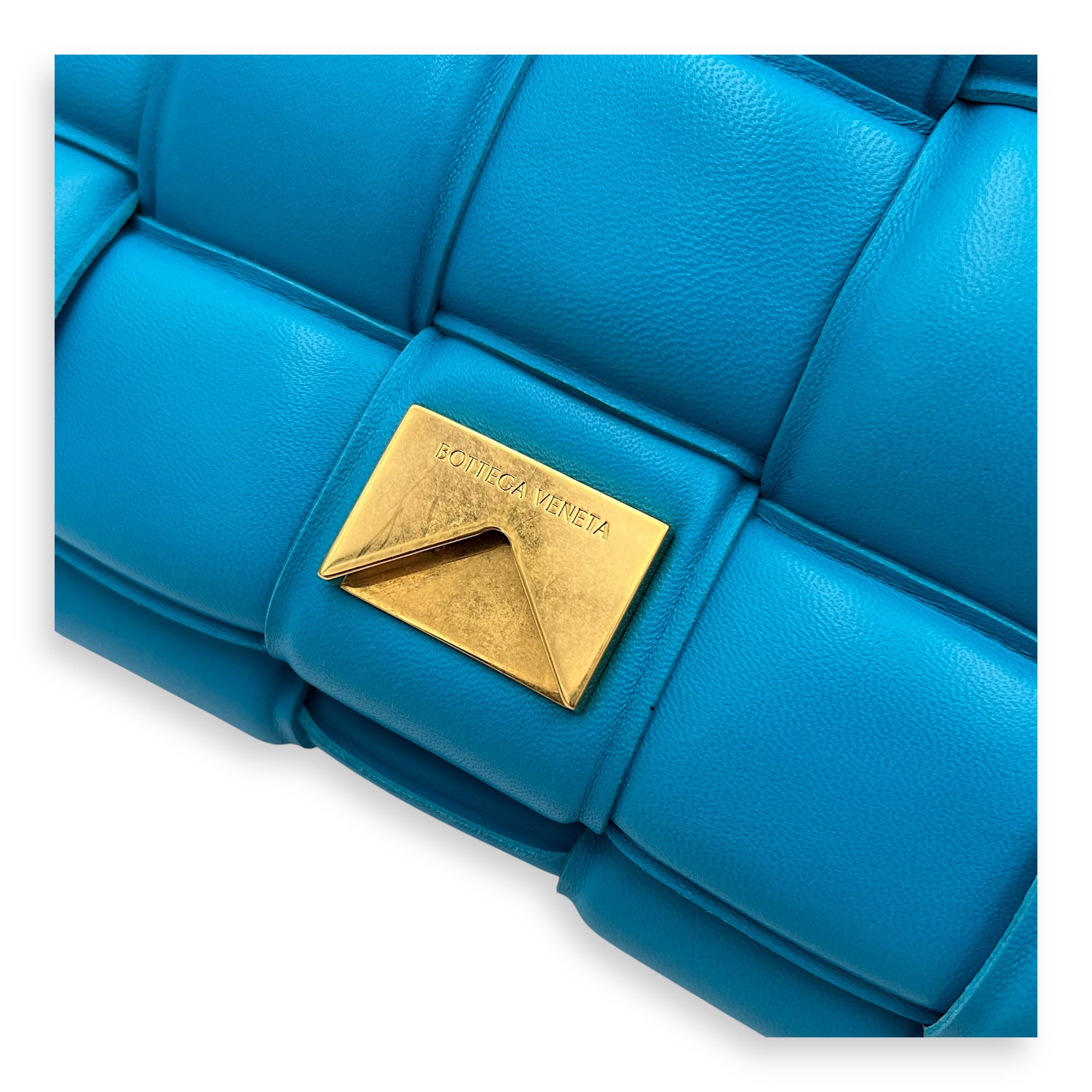Padded Cassette Shoulder Bag Blue in Lambskin, Gold hardware - Image 12