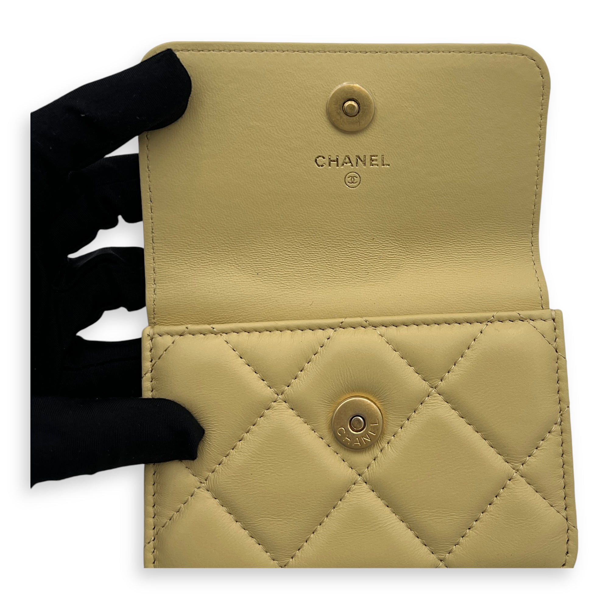 Classic Belt Bag Yellow in Lambskin, Gold hardware - Image 9