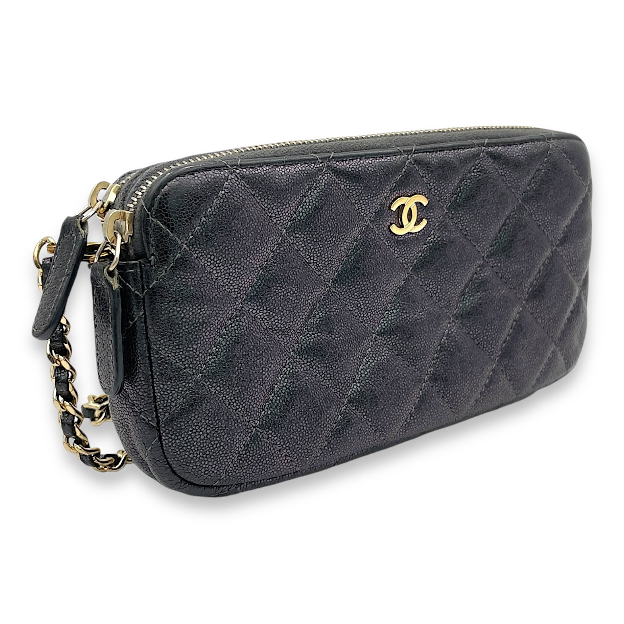 Double Zipped Clutch Iridescent in Caviar Leather, Gold hardware - Image 4