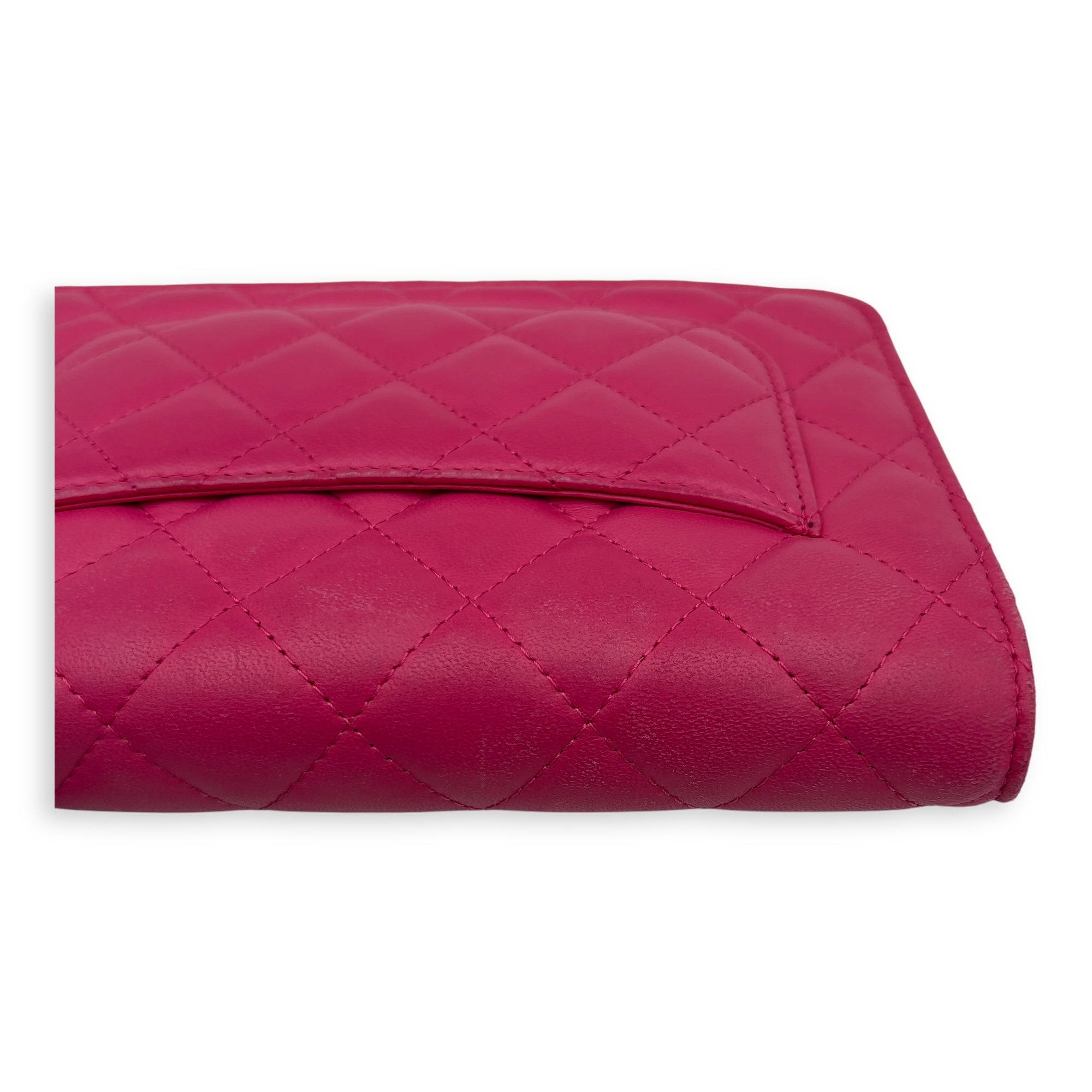 CC Wallet On Chain Pink in Lambskin, Gold hardware - Image 17