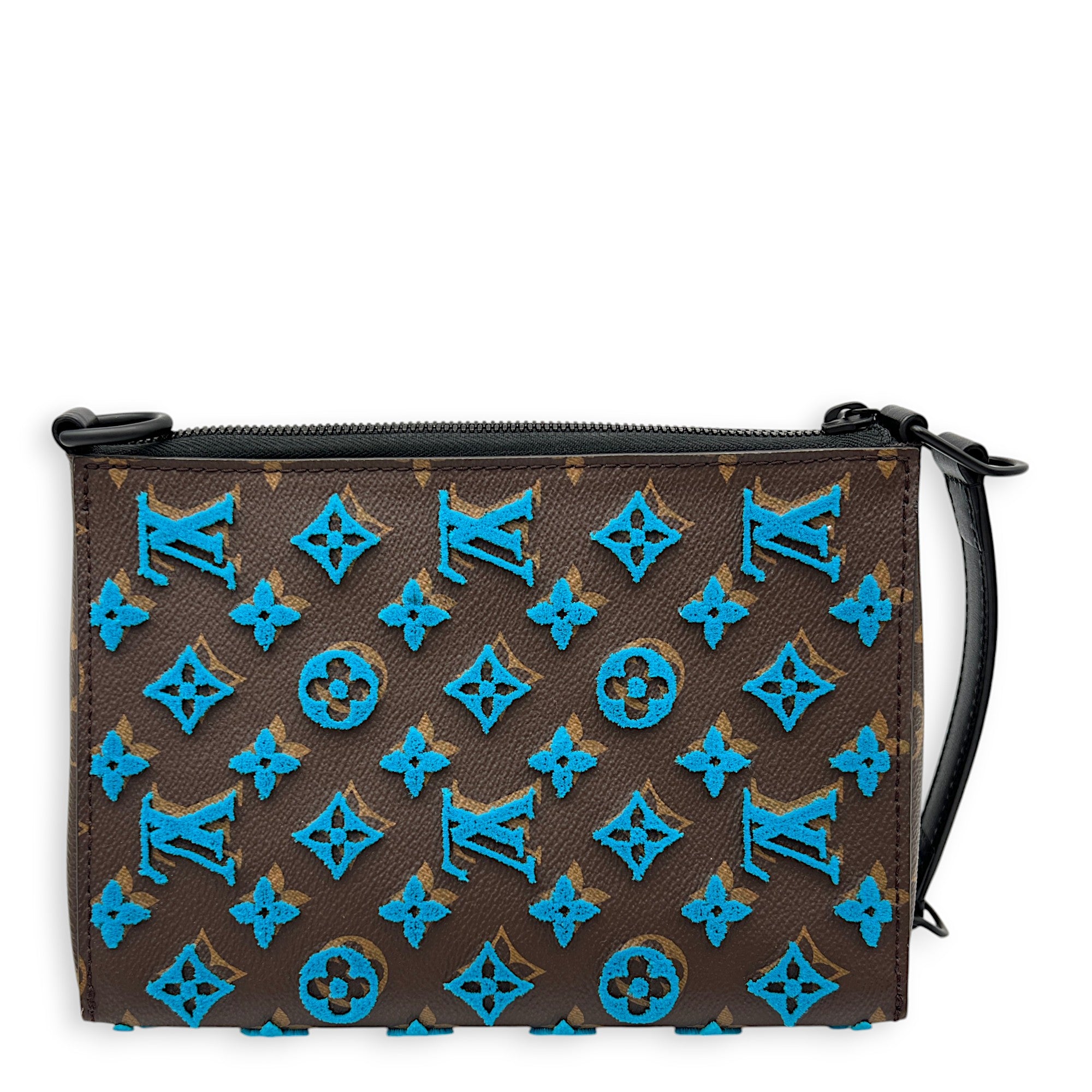 Tuffetage Triangle Messenger bag in Monogram coated canvas, Lacquered Metal Hardware