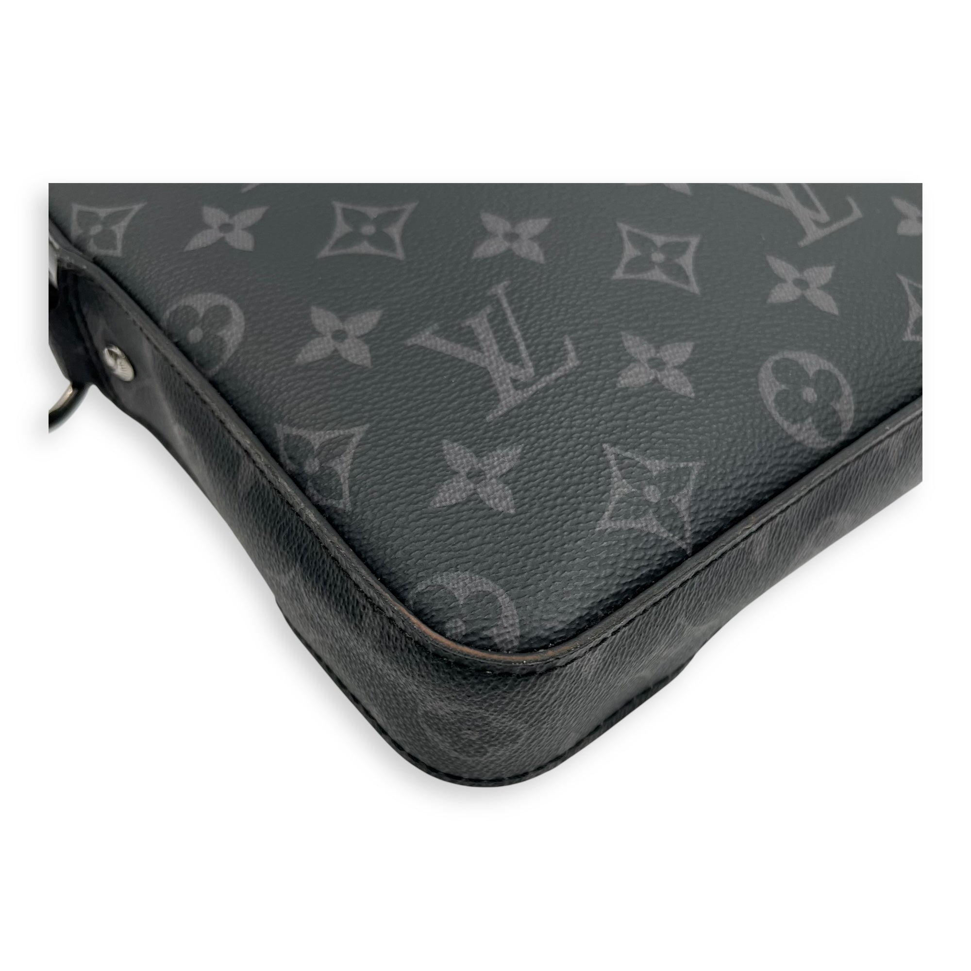 Trio Messenger Grey in Monogram Coated Canvas, Silver hardware - Image 15