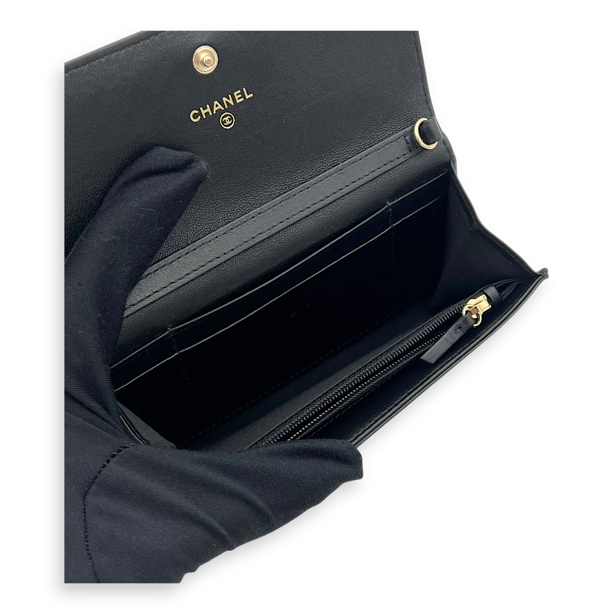 CC Wallet On Chain Black in Lambskin, Gold hardware - Image 8