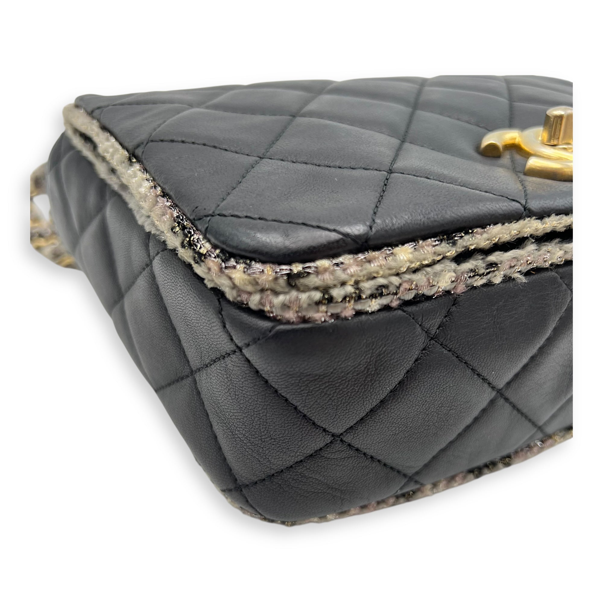 CC Crossbody Bag Black in Calfskin, Mixed hardware - Image 7