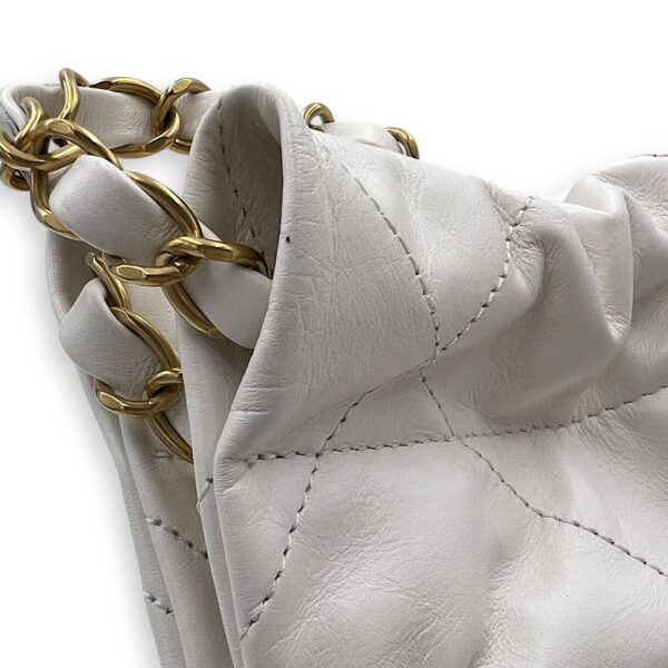 22 Tote White Tote Bag in Calfskin, Mixed hardware - Image 9