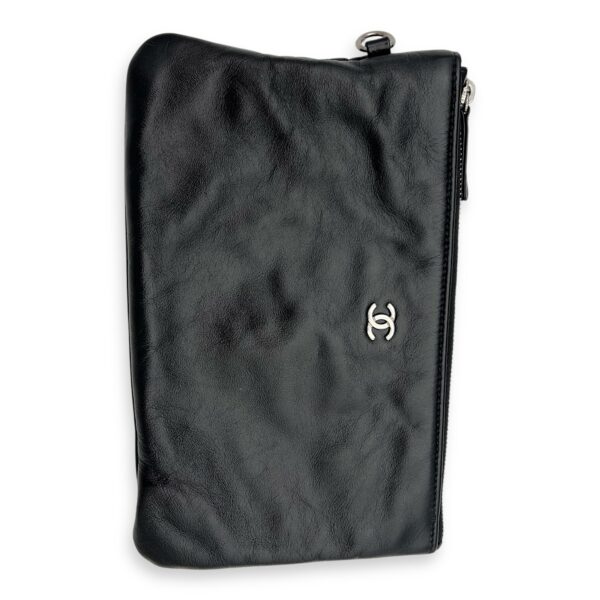 22 Tote Shoulder Bag Small Black in Calfskin, Silver hardware - Image 10