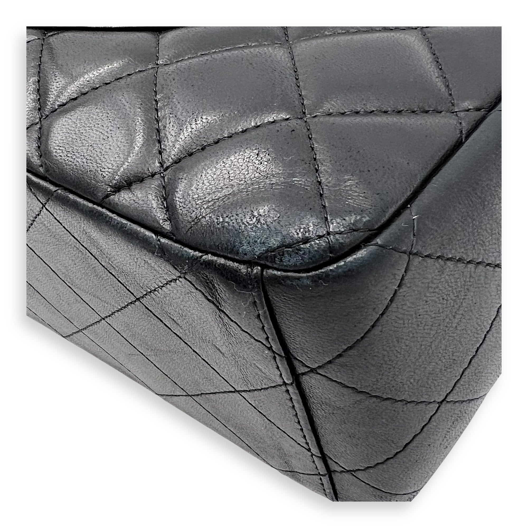 Classic Maxi Black Shoulder Bag in Lambskin, Silver hardware - Image 10